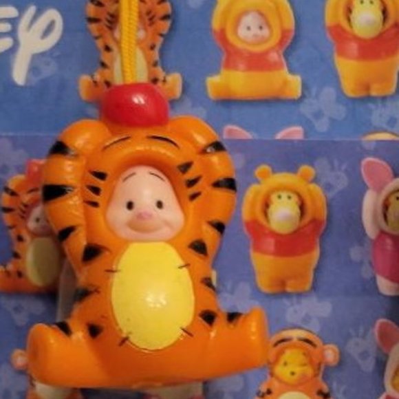 Winnie The Pooh Peek-A-Pooh Series 9 80Th Anniversary Piglet-Tigger Tomy Yujin - Picture 2 of 2